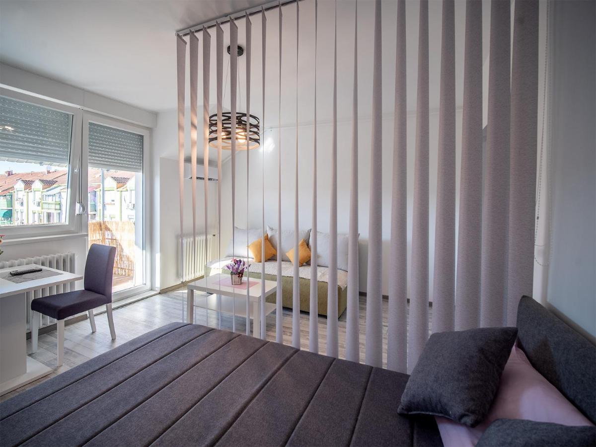 Apartman Sara Lejlighed Novi Sad Eksteriør billede