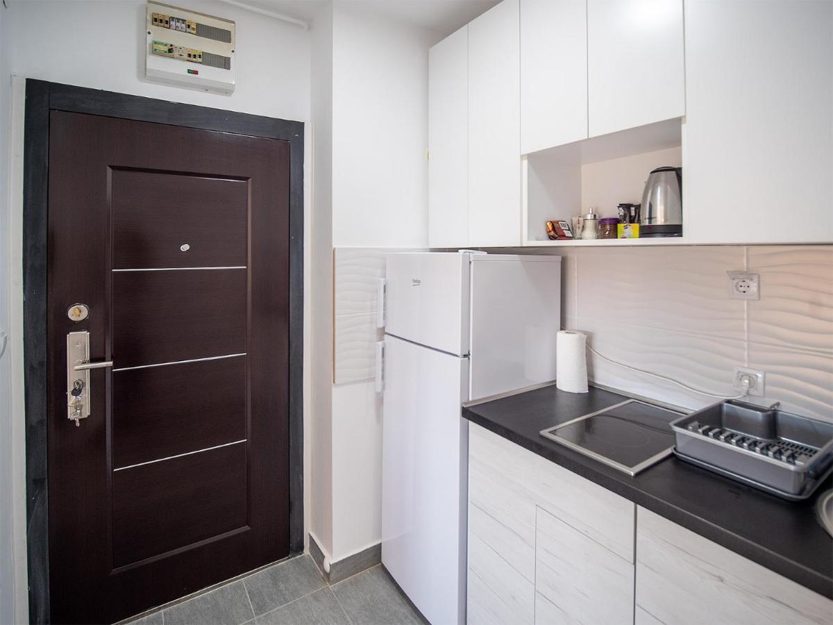 Apartman Sara Lejlighed Novi Sad Eksteriør billede