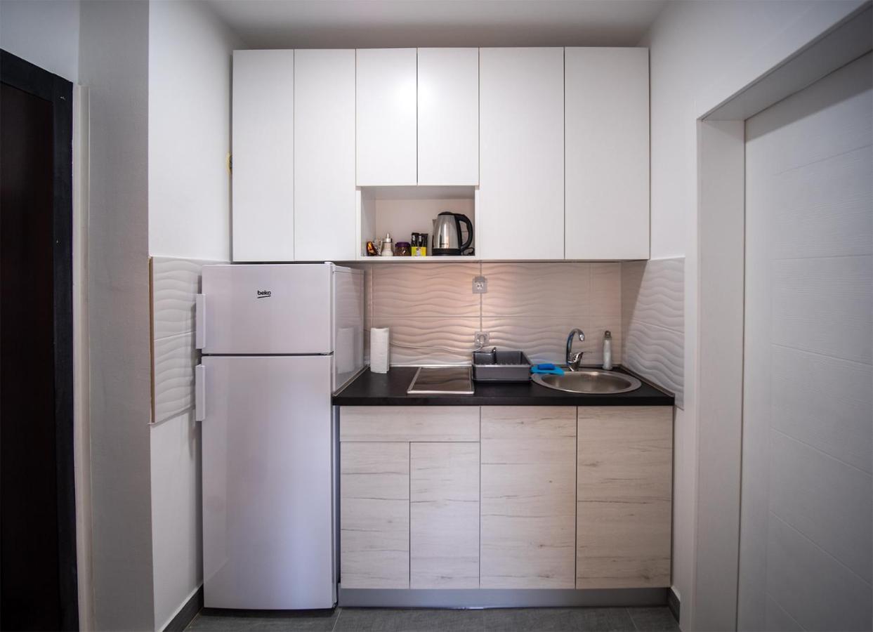 Apartman Sara Lejlighed Novi Sad Eksteriør billede