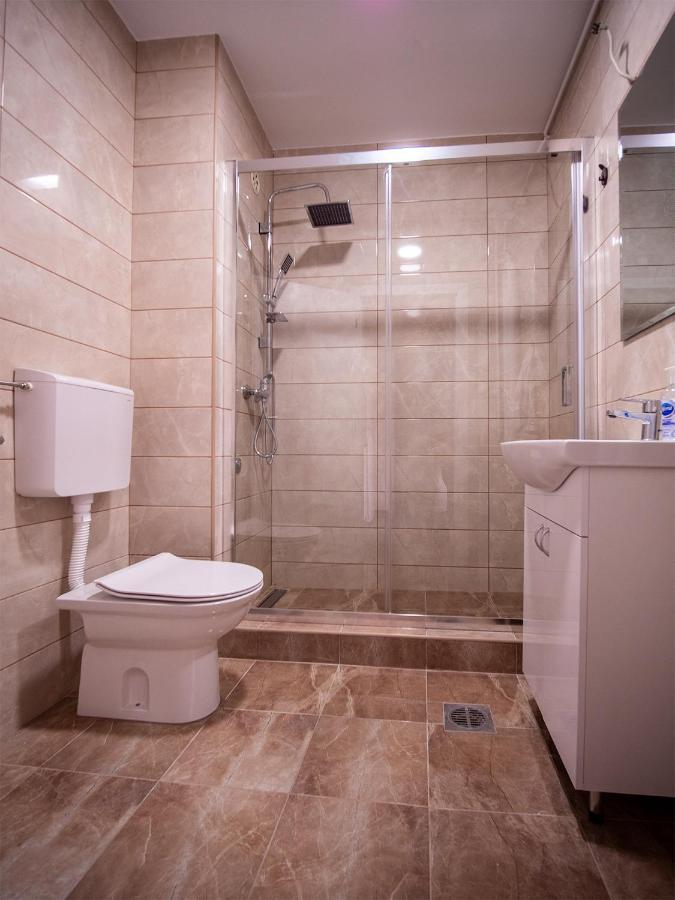 Apartman Sara Lejlighed Novi Sad Eksteriør billede
